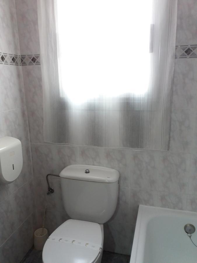 Hostal La Pilarica Paterna Exteriör bild