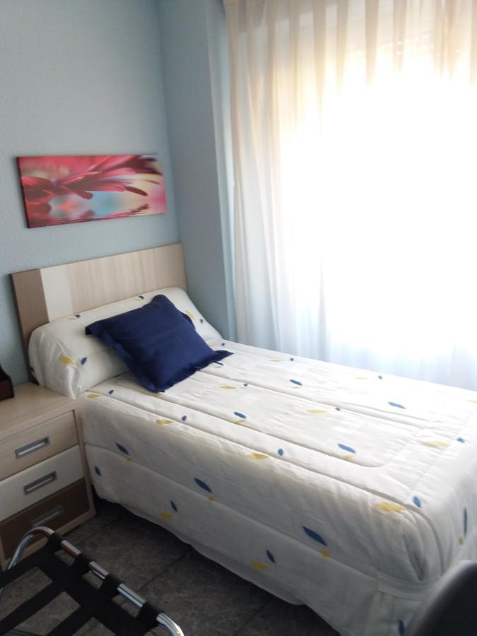 Hostal La Pilarica Paterna Exteriör bild